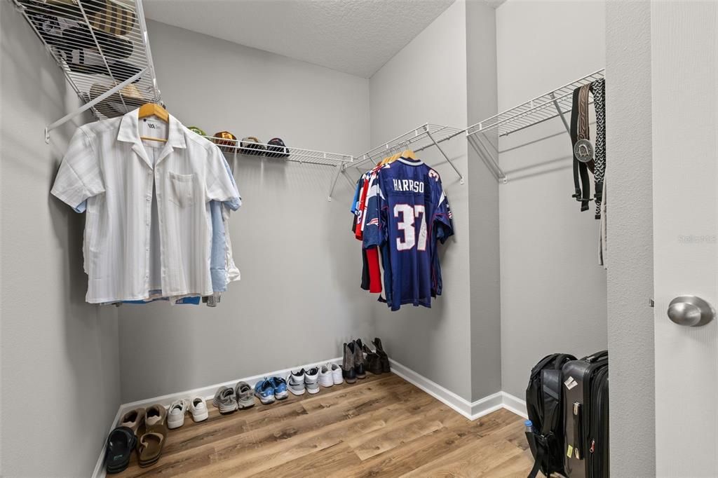 Interior, Walk-in Closets, Wood Texture Flooring