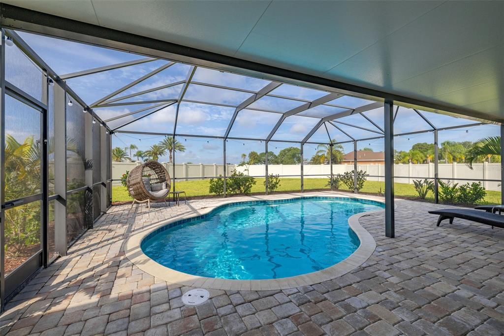 Glass Ceilings, Interior, Pool, Sun Room