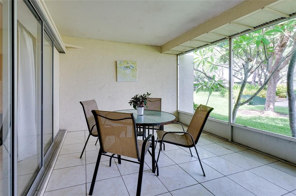 Dining room, Interior, Sun Room
