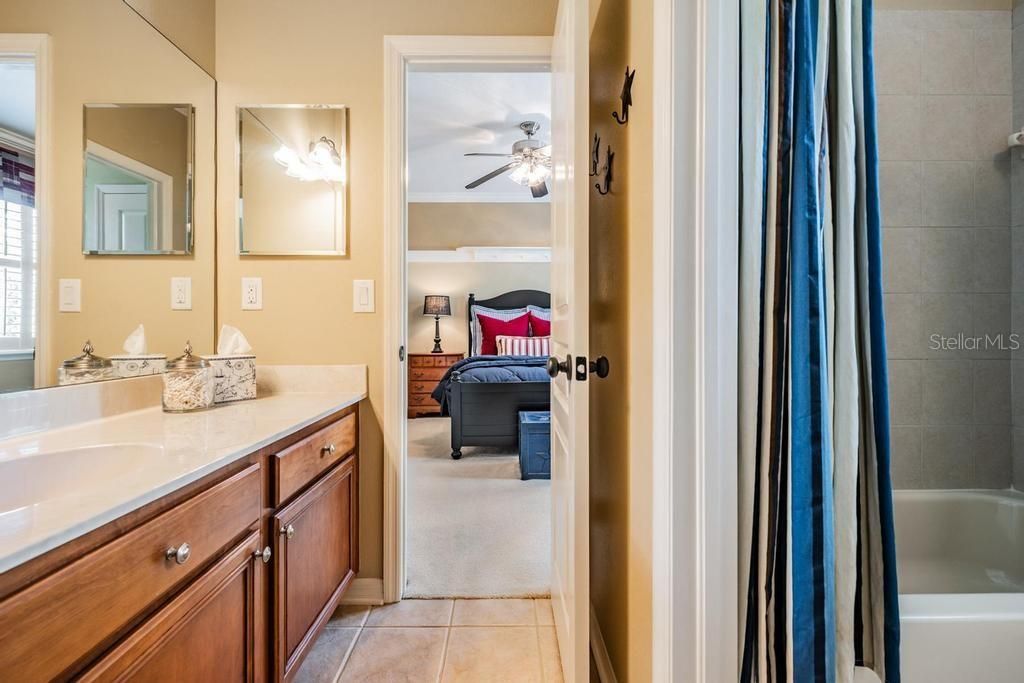 Bathroom, Bedroom, Dual Sink Vanities, Interior