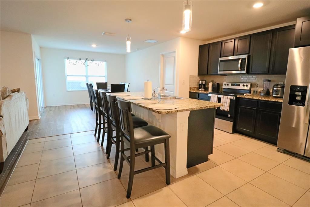 Dining room, Interior, Kitchen, Pendant Lights, Recessed Lighting, Stainless Steel Appliances