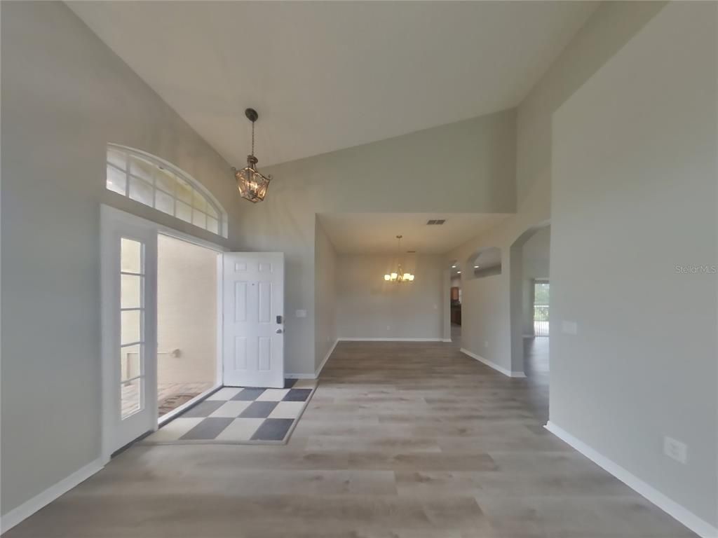 Chandelier, Empty room, Interior, Pendant Lights, Wood Texture Flooring
