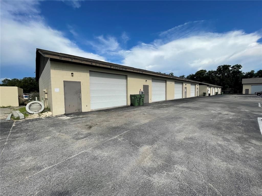 Detached Garage, Exterior
