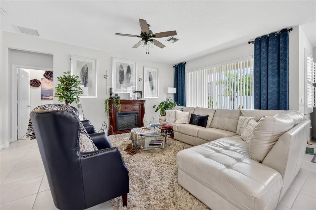 Fireplace, Interior, Living room