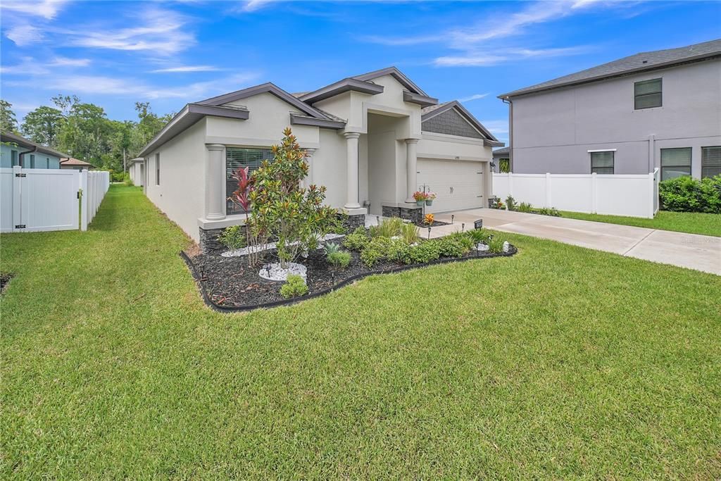 Backyard, Exterior