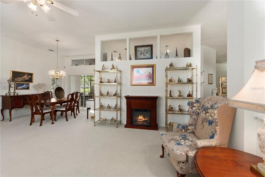 Chandelier, Dining room, Fireplace, Interior, Pendant Lights