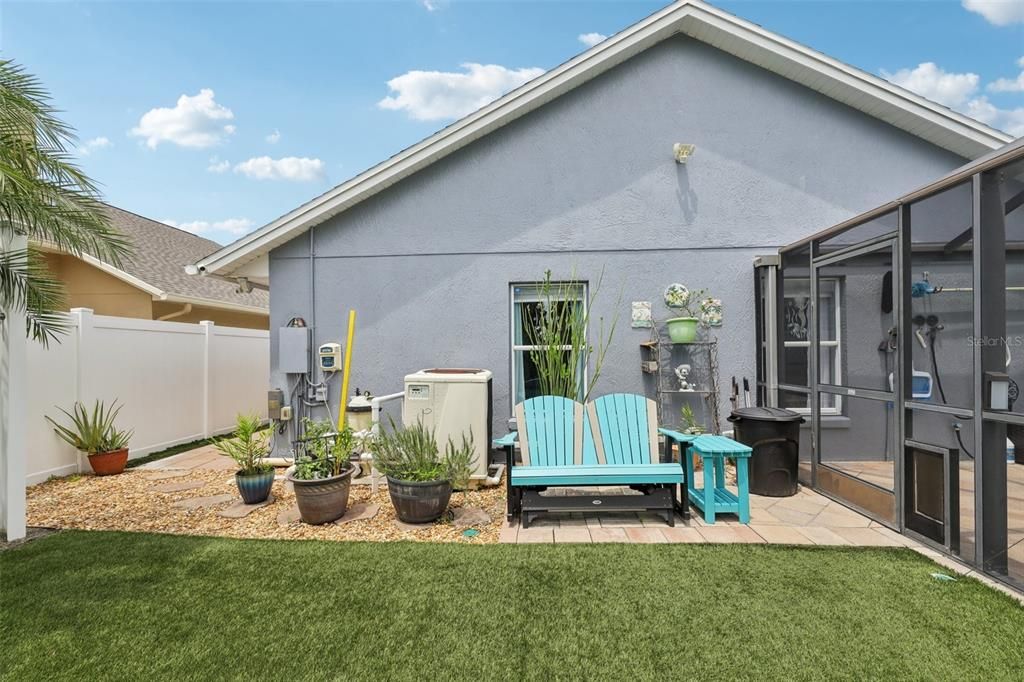 Backyard, Exterior