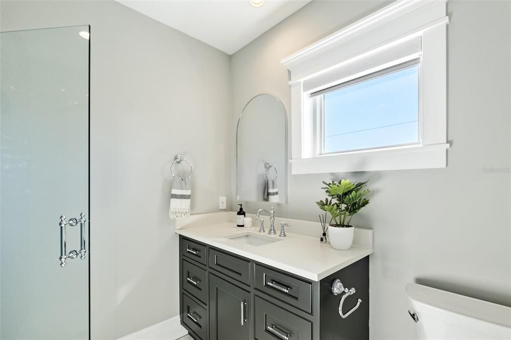 Bathroom, Interior, Recessed Lighting