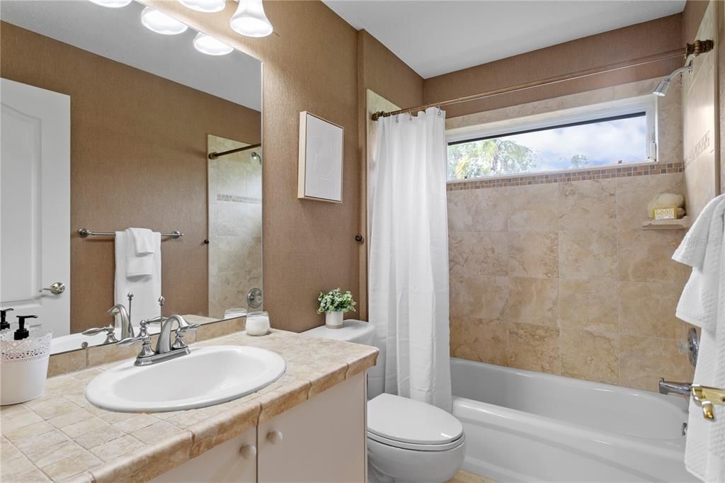 Bathroom, Interior, Tile Countertops