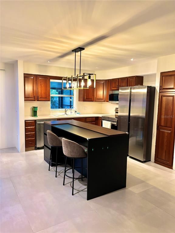 Interior, Kitchen, Pendant Lights, Stainless Steel Appliances