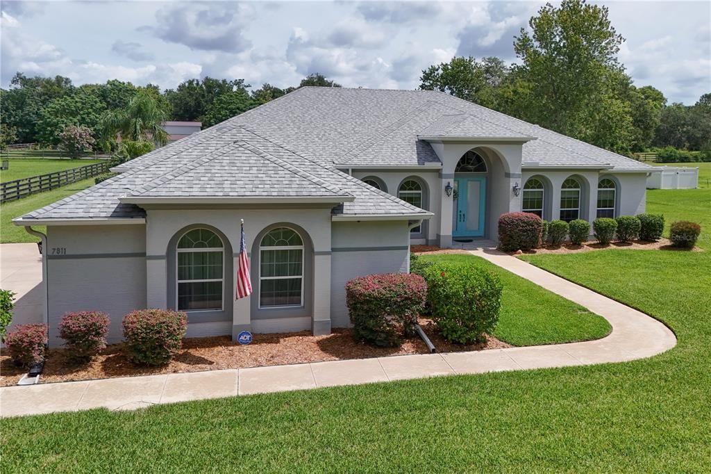Backyard, Exterior, Facade, French Provincial