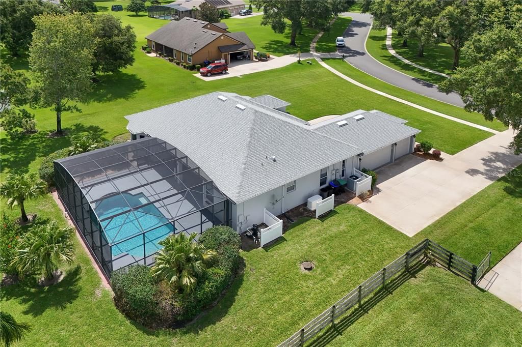 Exterior, Drone