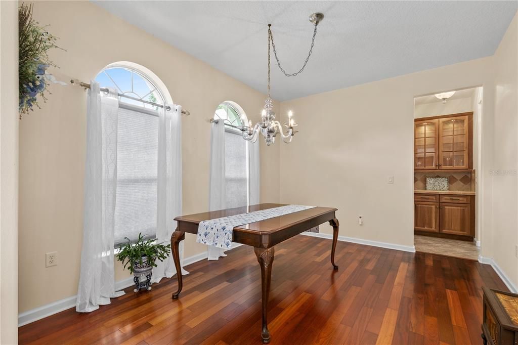 Chandelier, Interior, Wood Texture Flooring