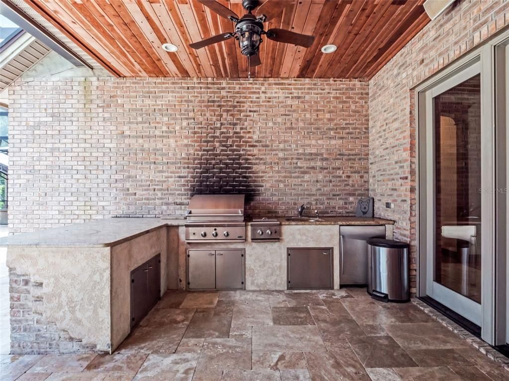 Exterior, Outdoor Kitchen, Stone Walls