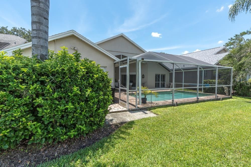 Backyard, Exterior