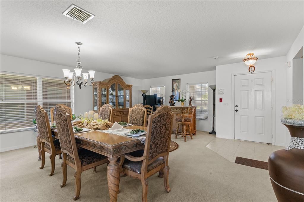 Chandelier, Dining room, Interior