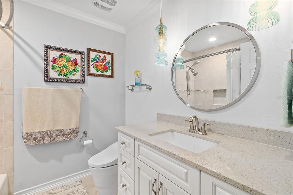Bathroom, Interior, Pendant Lights, Recessed Lighting