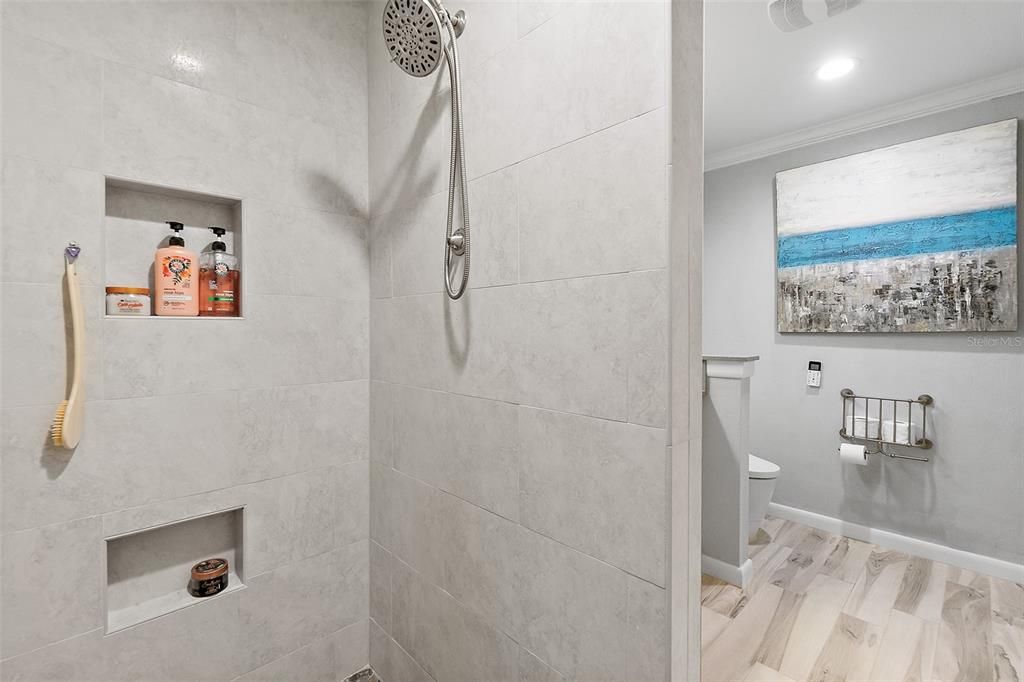 Bathroom, Interior, Recessed Lighting, Wood Texture Flooring