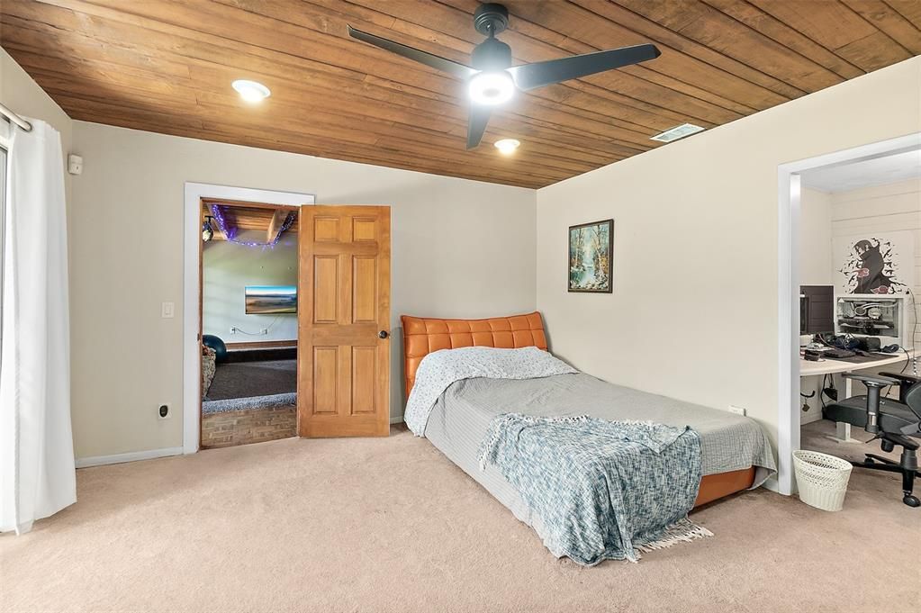 Bedroom, Interior, Recessed Lighting, Wooden Ceilings