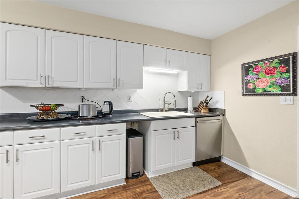 Interior, Kitchen, Wood Texture Flooring
