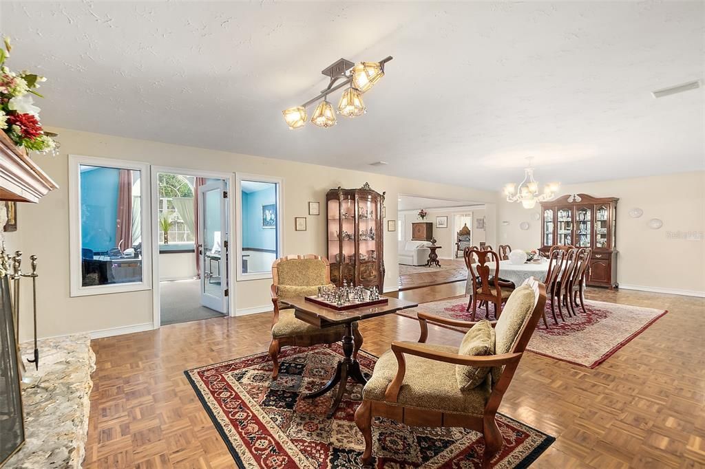 Chandelier, Dining room, Interior, Wood Texture Flooring
