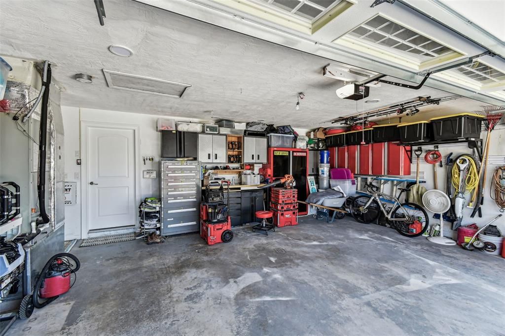 Garage, Interior