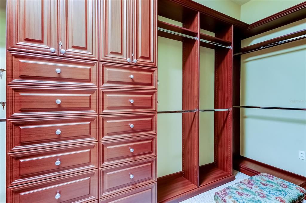 Interior, Walk-in Closets