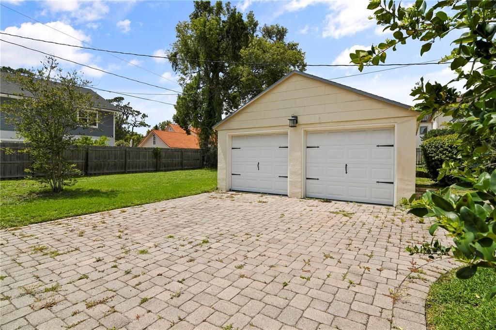Backyard, Detached Garage, Exterior
