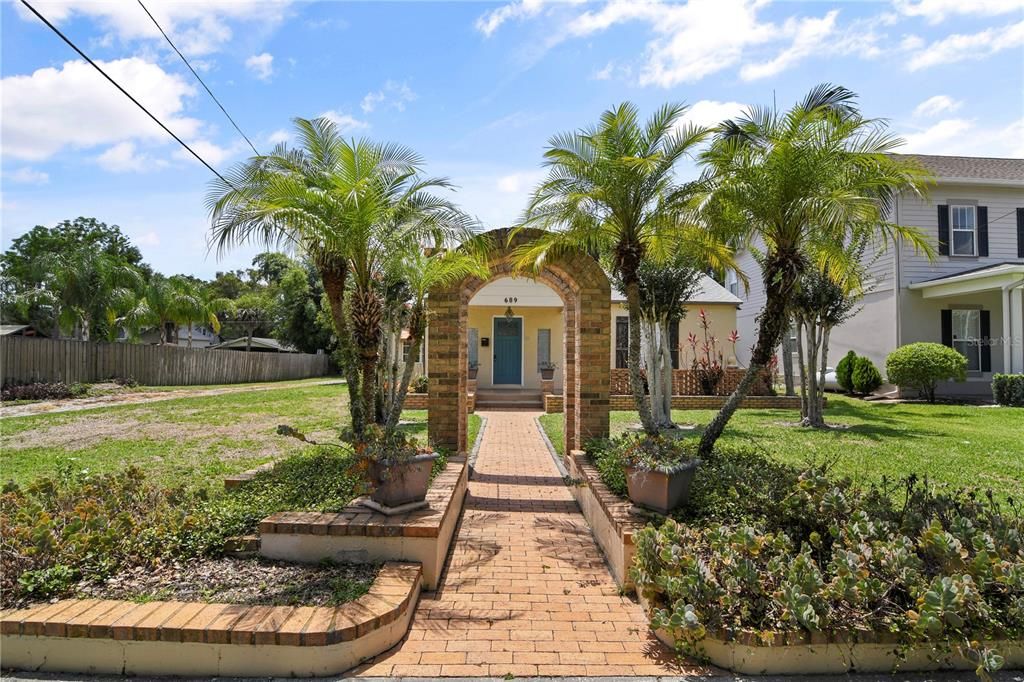 Backyard, Exterior, Facade, Spanish Mediterranean