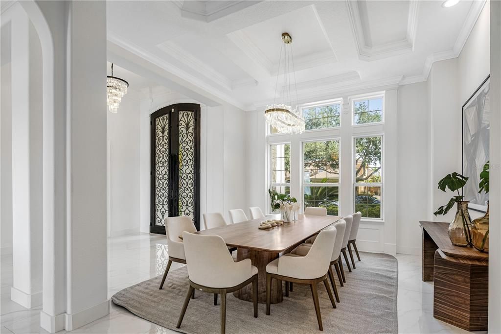 Chandelier, Dining room, Interior