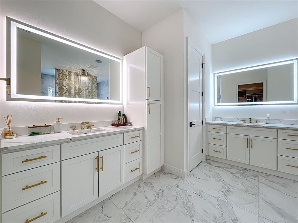 Bathroom, Dual Sink Vanities, Interior, Marble