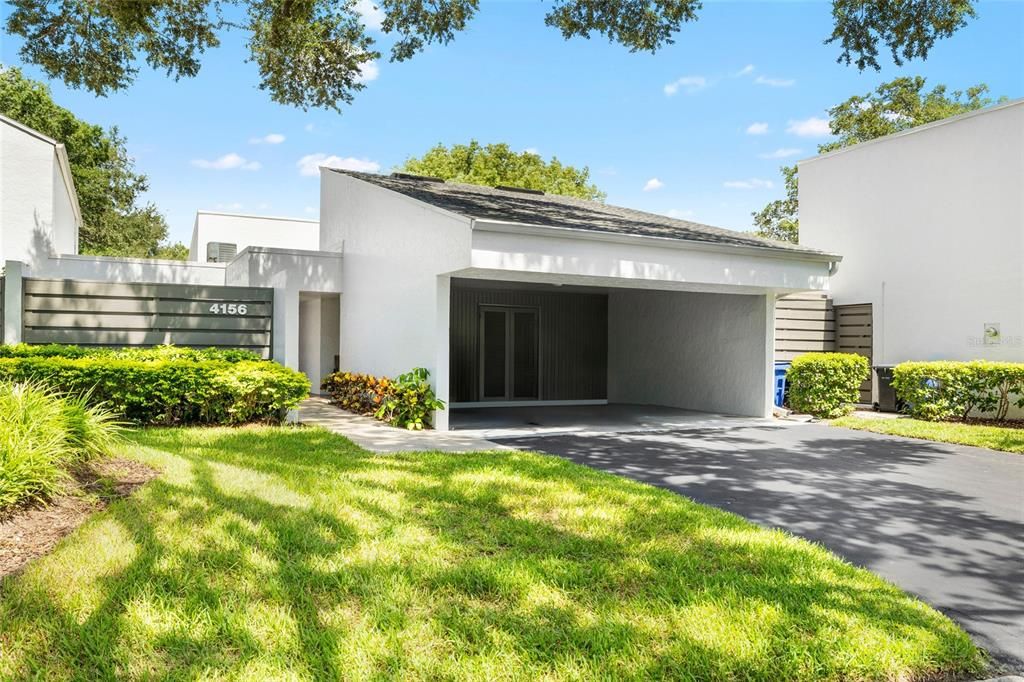 Backyard, Exterior