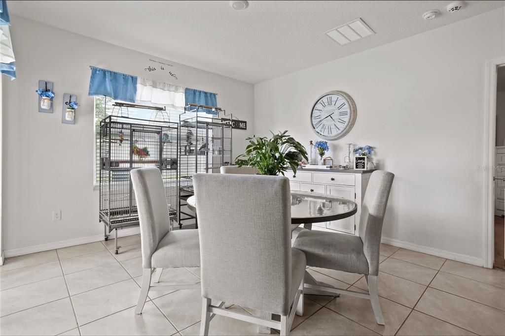 Dining room, Interior