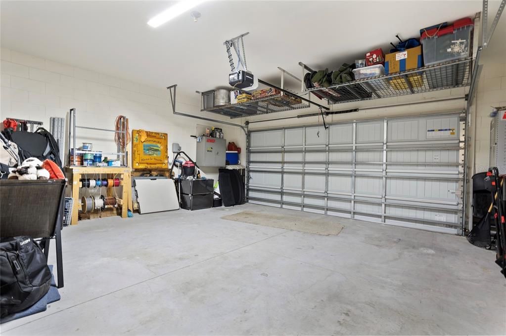 Garage, Interior