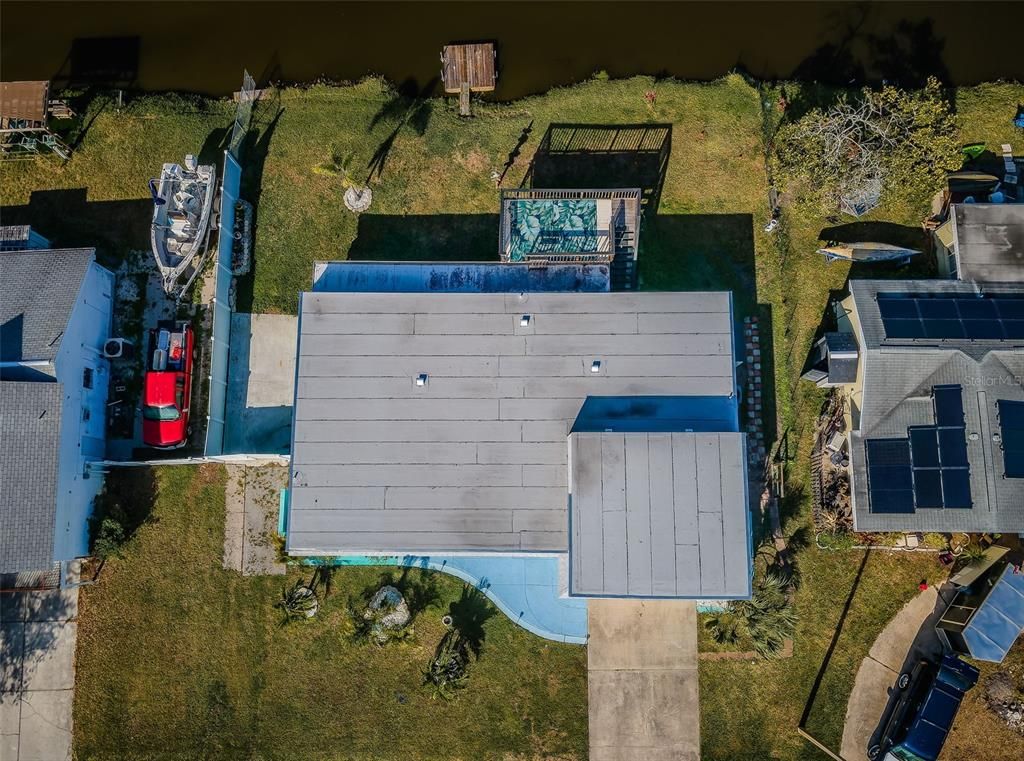 Exterior, Drone