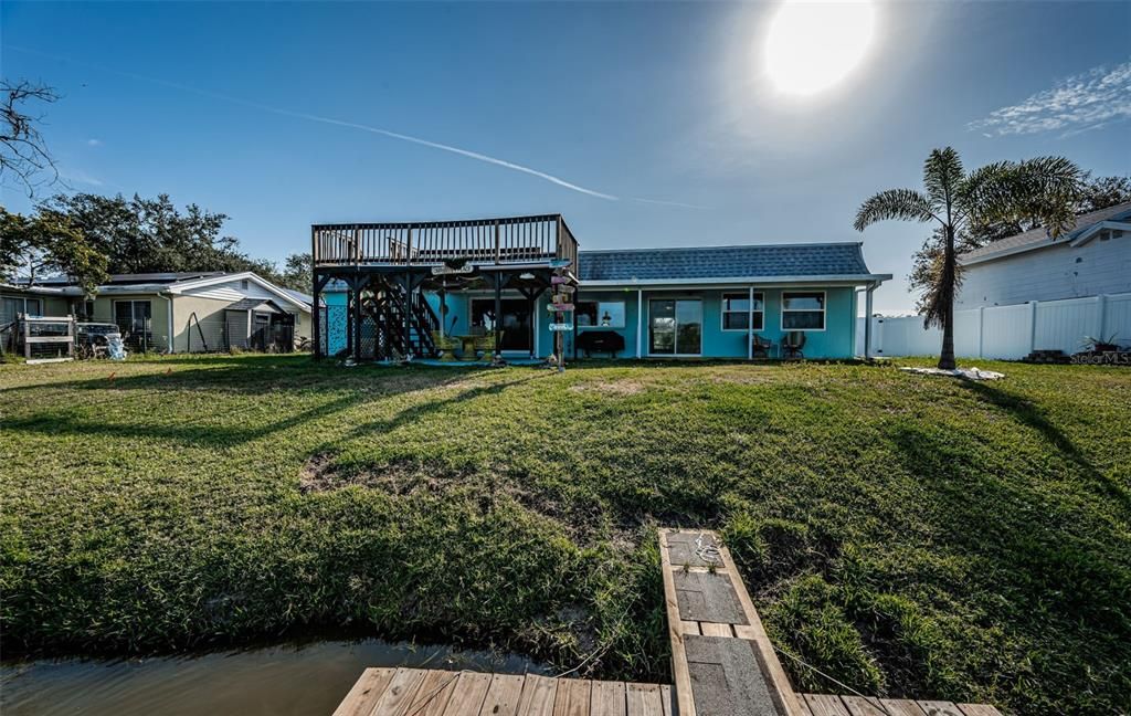 Backyard, Exterior