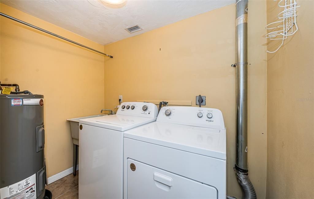 Interior, Utility Closets, Washer
