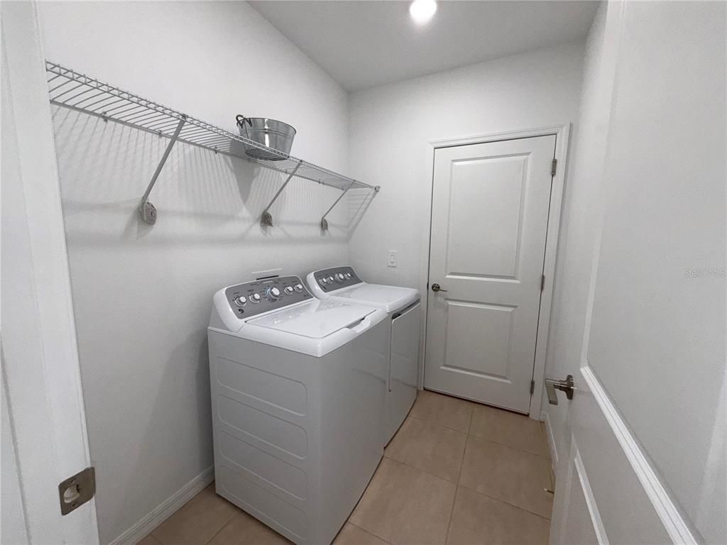 Interior, Recessed Lighting, Washer