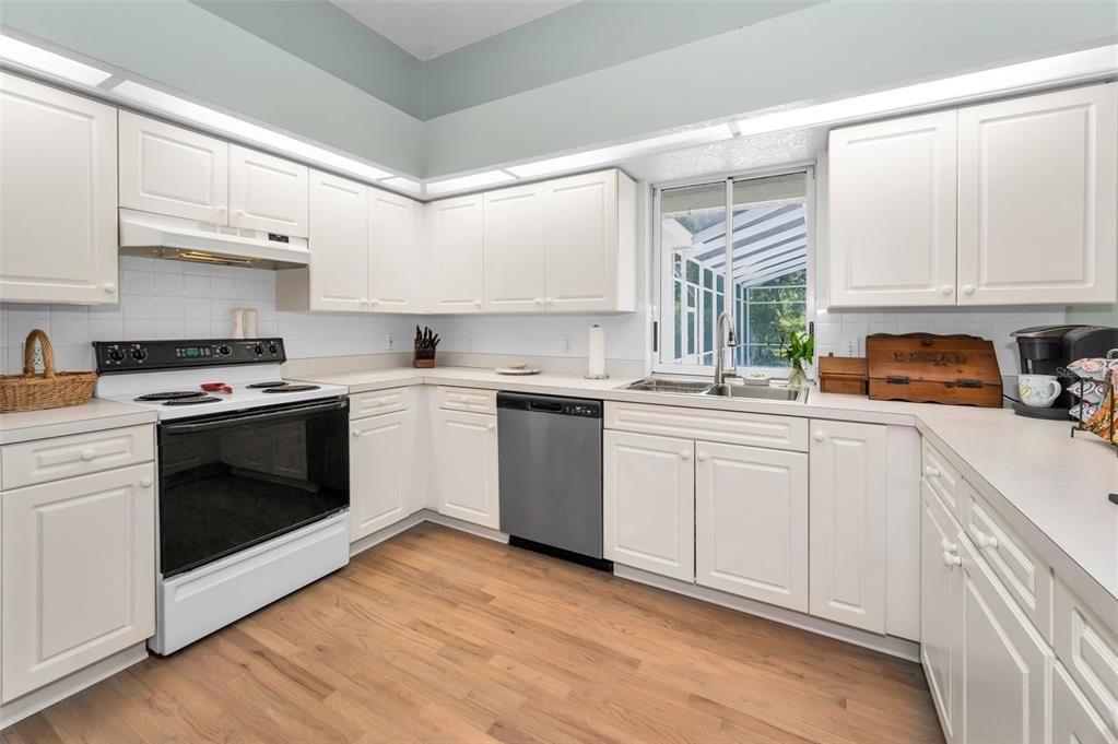 Interior, Kitchen, Wood Texture Flooring