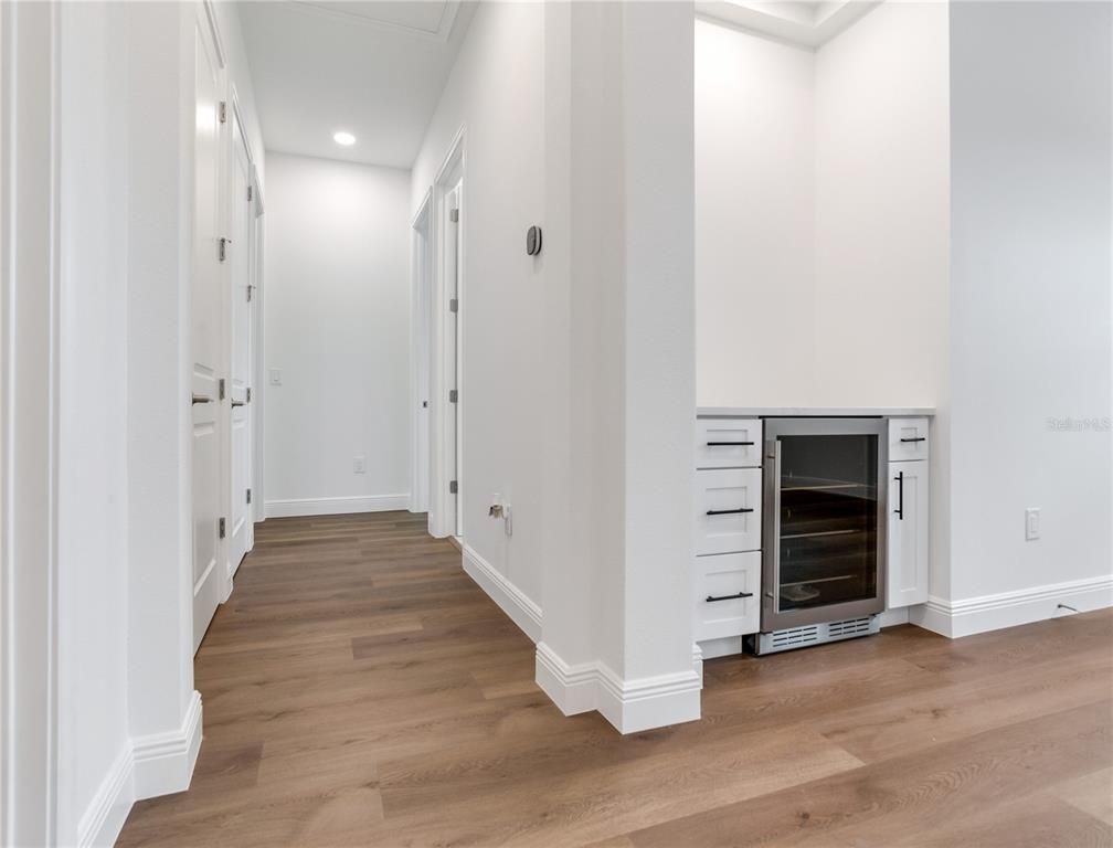 Interior, Recessed Lighting, Wood Texture Flooring