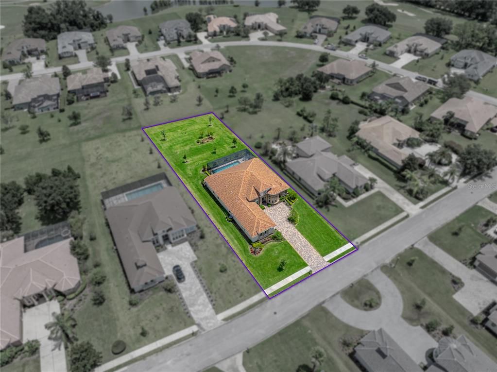 Exterior, Drone