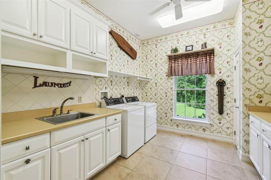 Interior, Washer