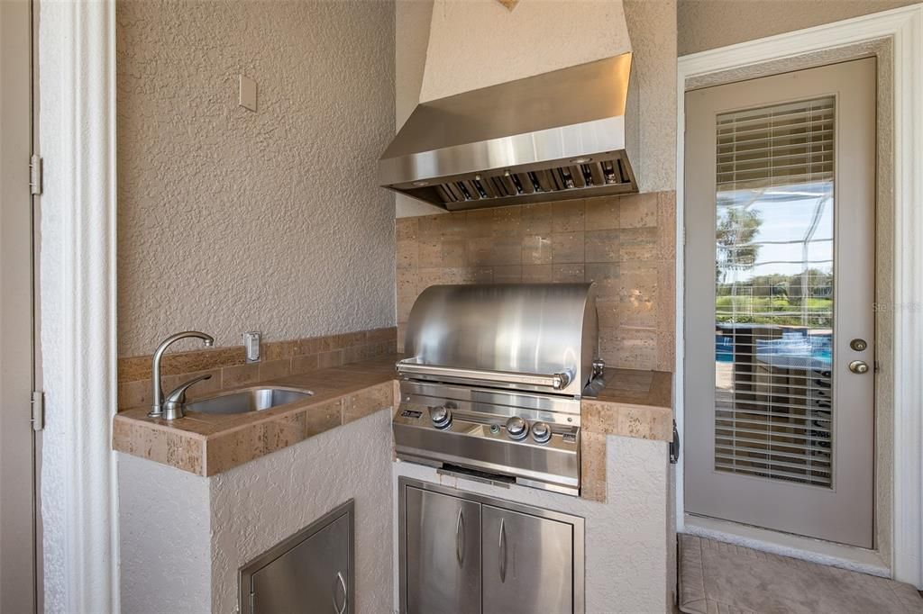 Exterior, Outdoor Kitchen