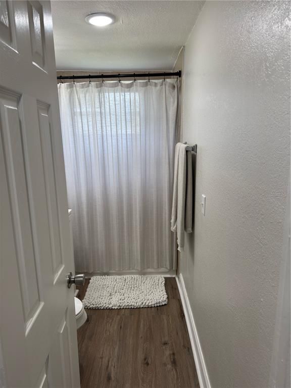 Bathroom, Interior, Recessed Lighting, Wood Texture Flooring
