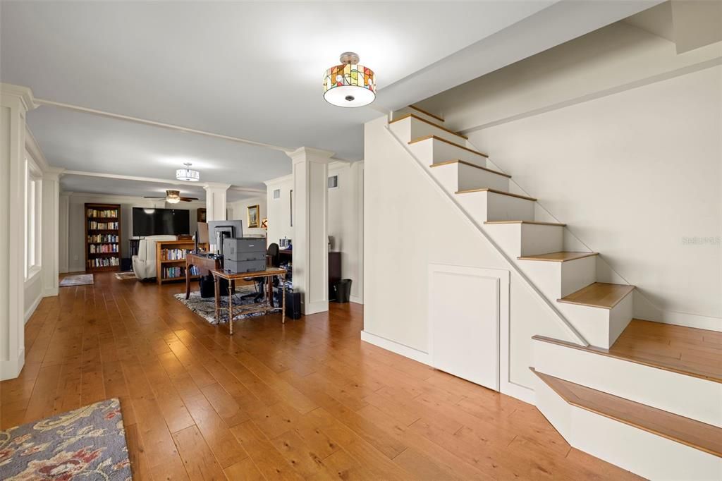 Dining room, Interior, Wood Texture Flooring
