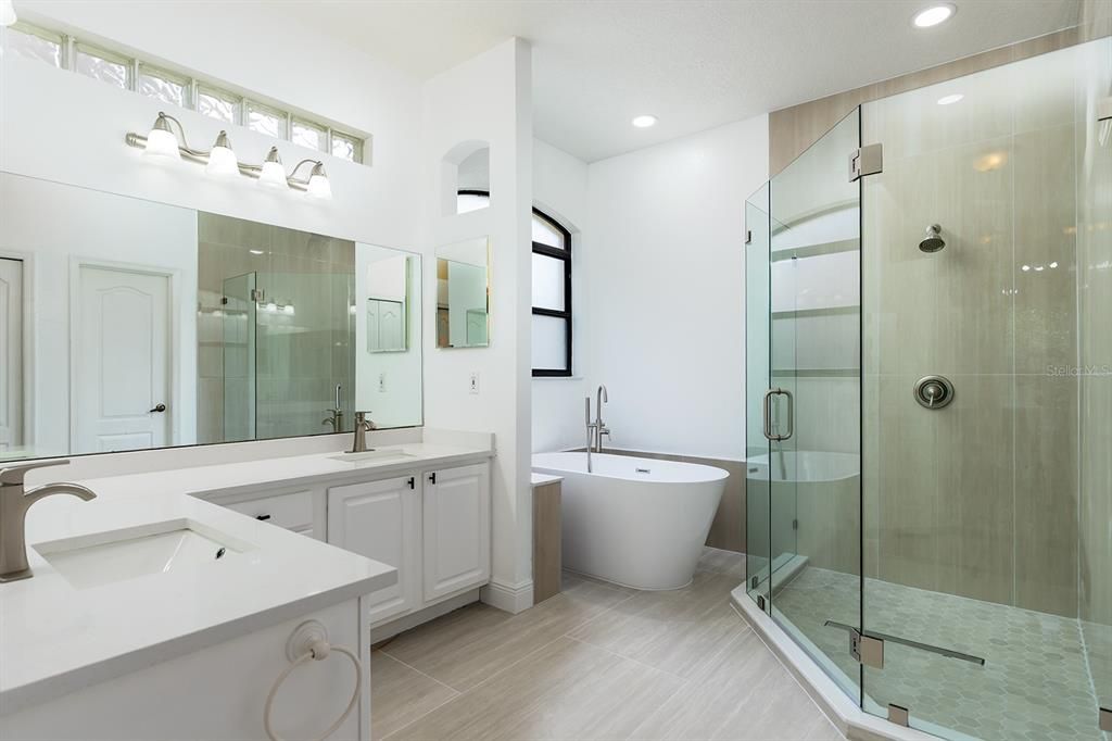 Bathroom, Dual Sink Vanities, Free Standing Baths, Glass Shower, Interior, Recessed Lighting