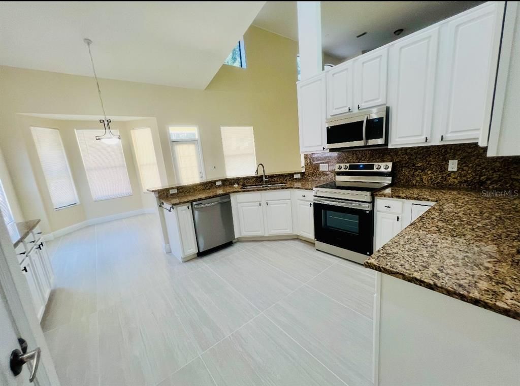 Interior, Kitchen, Pendant Lights, Stainless Steel Appliances