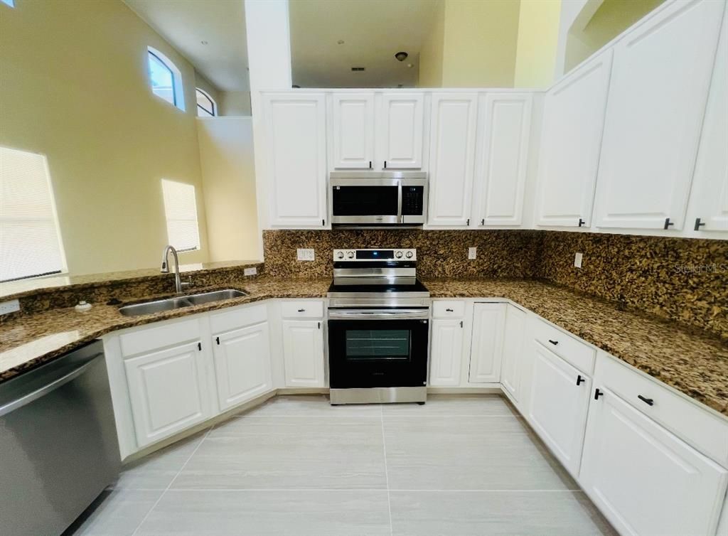Interior, Kitchen, Stainless Steel Appliances