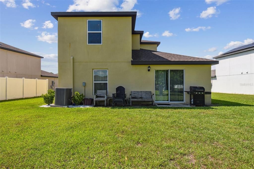 Backyard, Exterior