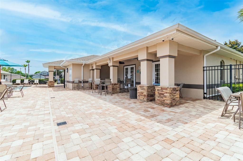 Exterior, Outdoor Kitchen